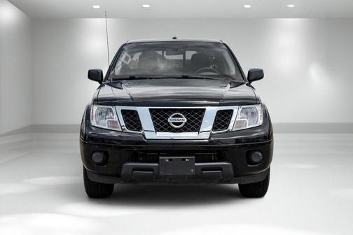 Magnetic Black 2018 Nissan Frontier SV