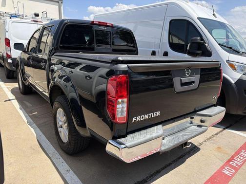 Magnetic Black 2018 Nissan Frontier SV