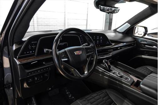 2023 Cadillac Escalade ESV Sport Platinum