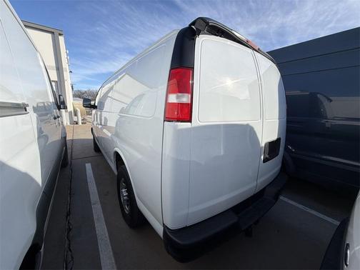 2023 Chevrolet Express 2500 RWD 2500 Regular Wheelbase WT