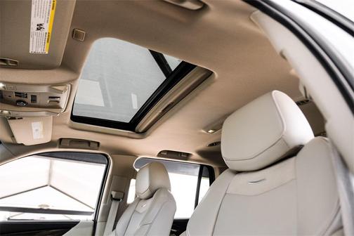 2018 Cadillac Escalade Luxury