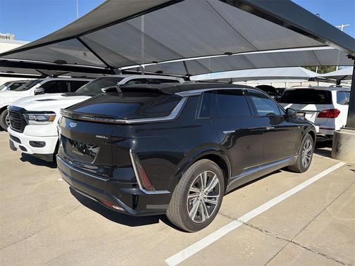 2024 Cadillac LYRIQ Luxury