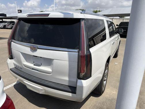 Crystal White Tricoat 2018 Cadillac Escalade ESV Premium Luxury