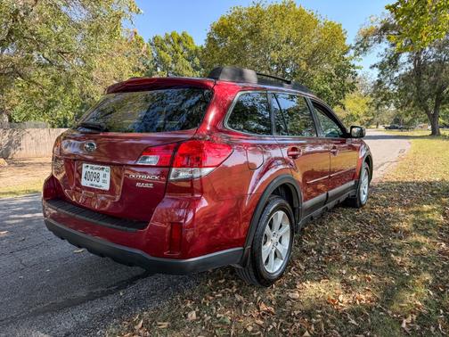 2014 Subaru Outback 2.5i Premium