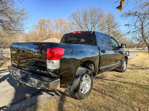 2010 Toyota Tundra Grade