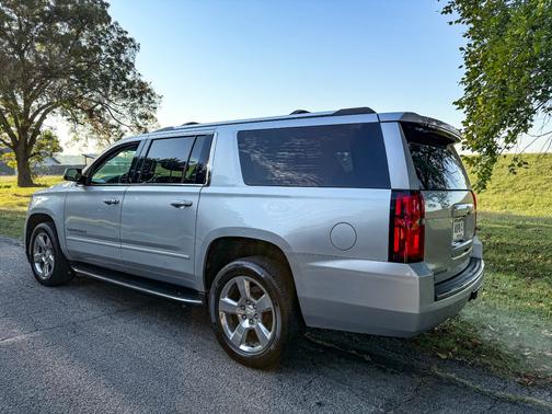 2018 Chevrolet Suburban Premier