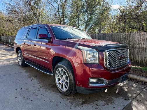 2017 GMC Yukon XL Denali