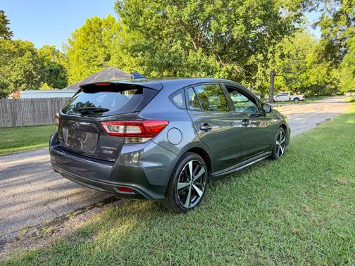 2017 Subaru Impreza 2.0i Sport
