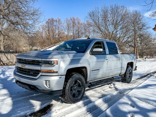 2017 Chevrolet Silverado 1500 2LT