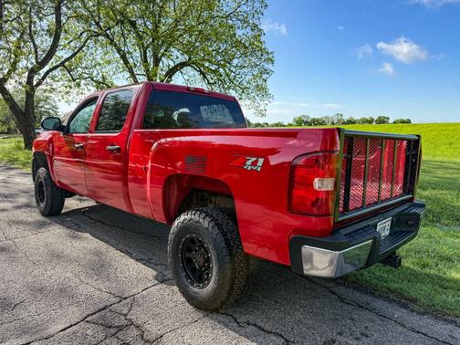 2007 Chevrolet Silverado 2500 LT1 H/D Crew Cab