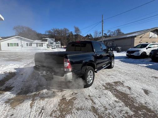 2015 Toyota Tacoma Base