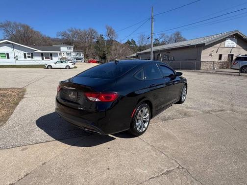 Black Clearcoat 2015 Chrysler 200 S