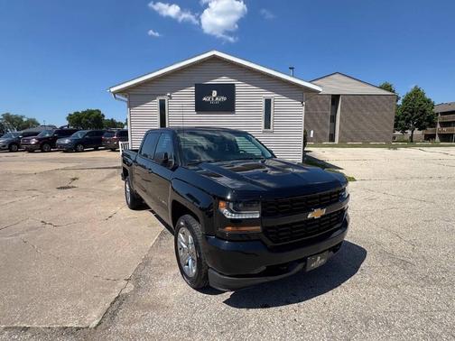 Black 2018 Chevrolet Silverado 1500 Custom