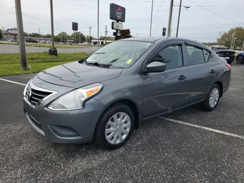 2016 Nissan Versa S Plus