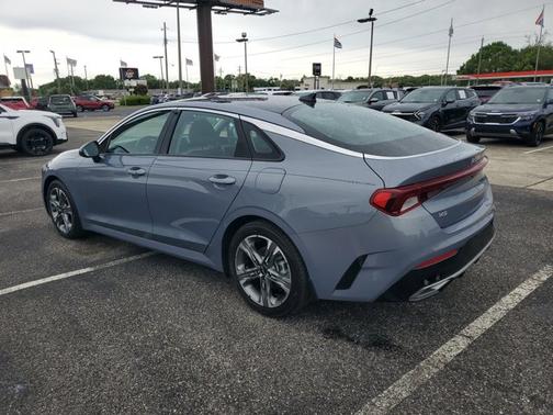 Everlasting Silver 2023 Kia K5 EX