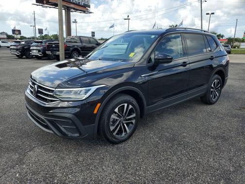 2023 Volkswagen Tiguan S