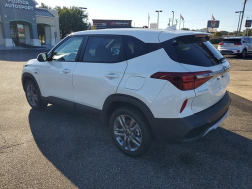 2021 Kia Seltos LX