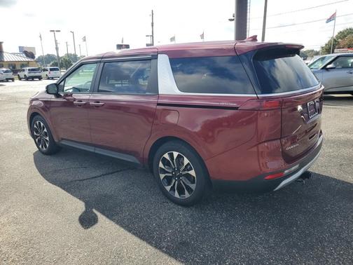 2024 Kia Carnival EX