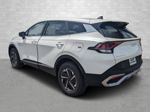 2024 Kia Sportage Hybrid LX