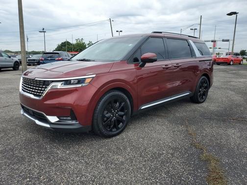 2022 Kia Carnival SX