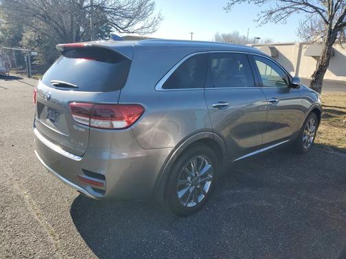 2017 Kia Sorento SXL V6
