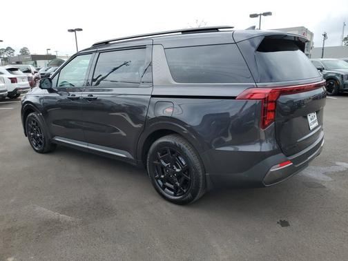2025 Kia Carnival Hybrid SX