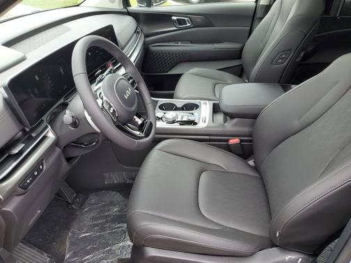 2025 Kia Carnival Hybrid SX