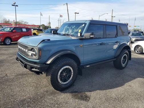 2023 Ford Bronco Badlands