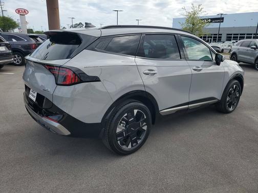 Wolf Gray 2026 Kia Sportage Hybrid SX-Prestige