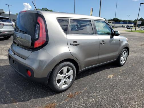 2018 Kia Soul Base