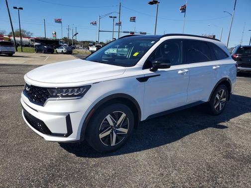 2022 Kia Sorento S