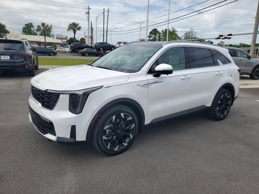 Glacial White Pearl 2026 Kia Sorento SX