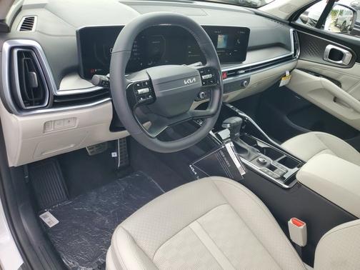Glacial White Pearl 2026 Kia Sorento SX