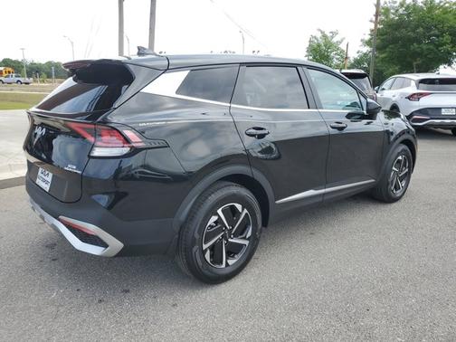 2025 Kia Sportage Hybrid LX