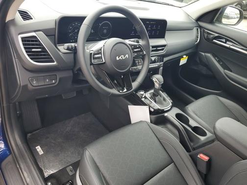 Dark Ocean Blue 2026 Kia Seltos EX