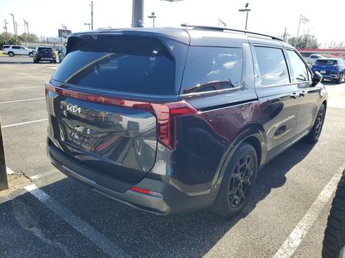 2025 Kia Carnival SX Prestige