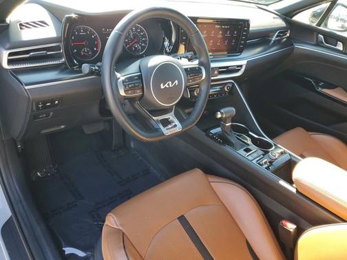 2022 Kia K5 GT