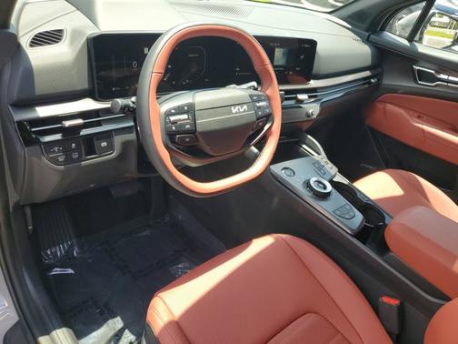 Wolf Gray 2026 Kia Sportage Hybrid SX-Prestige