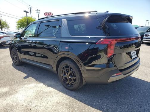 2025 Kia Carnival Hybrid SX