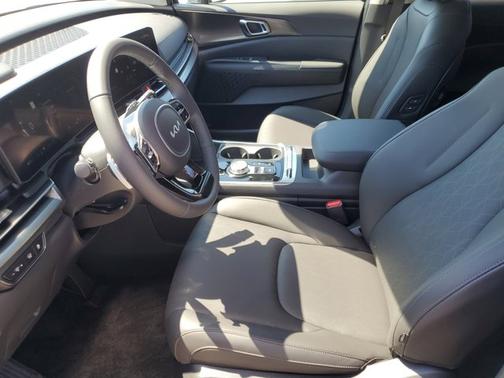 2025 Kia Carnival Hybrid SX