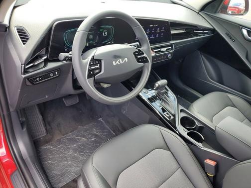 2025 Kia Niro EX