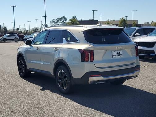 Ivory Silver 2026 Kia Sorento S