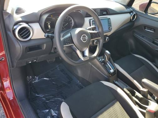 2020 Nissan Versa SV