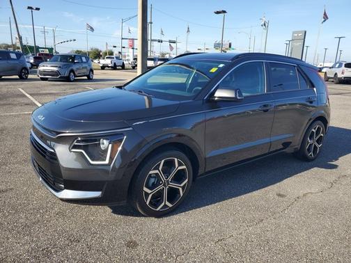 2024 Kia Niro EX Touring