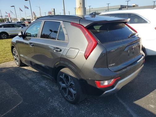2024 Kia Niro EX Touring