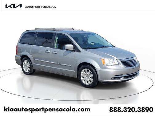 2015 Chrysler Town & Country Touring