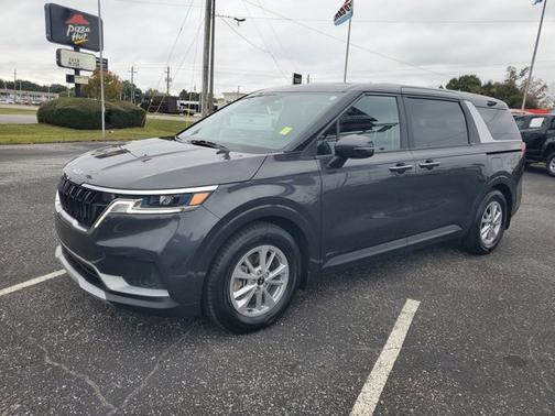 2023 Kia Carnival LX