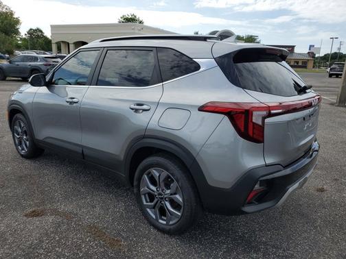 2024 Kia Seltos S
