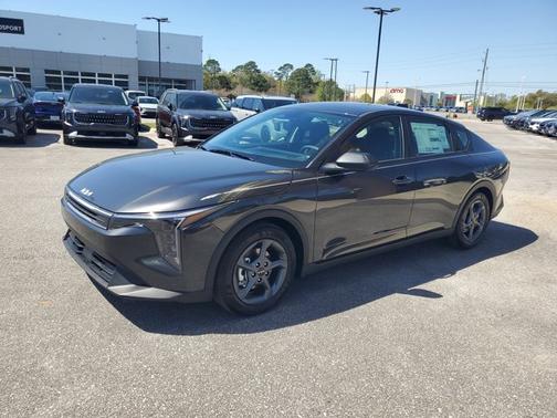 Interstellar Gray 2026 Kia K4 LXS