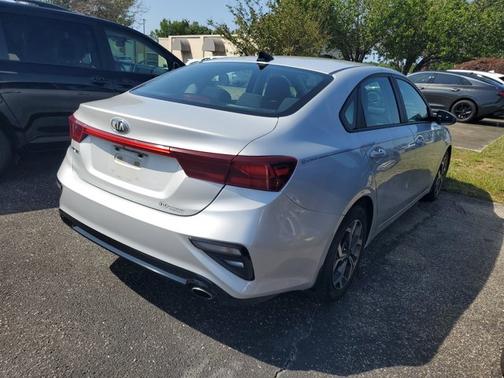 Silky Silver 2020 Kia Forte LXS